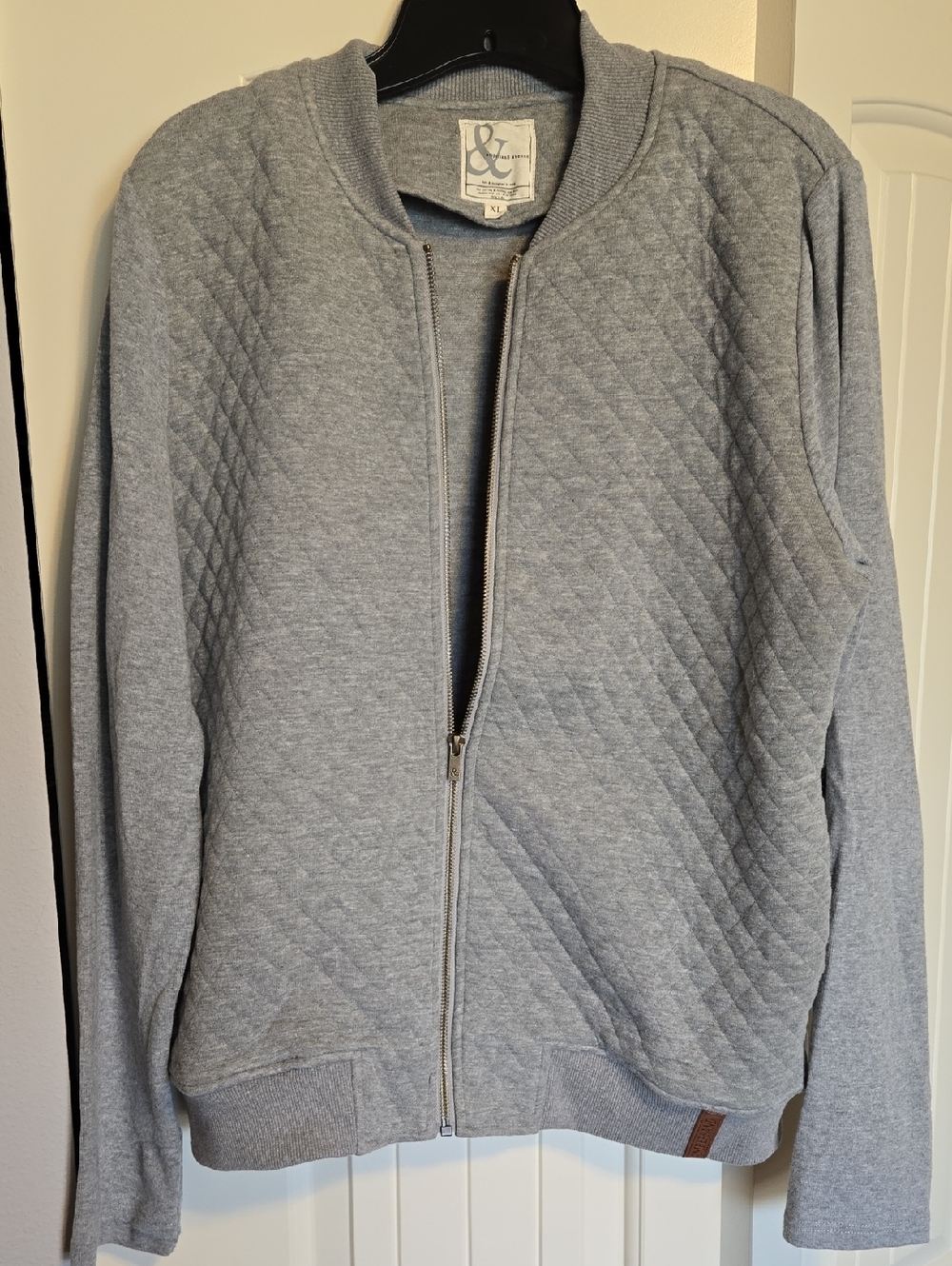 AMPERSAND AVE Quilted Light Gray Bomber Jacket
